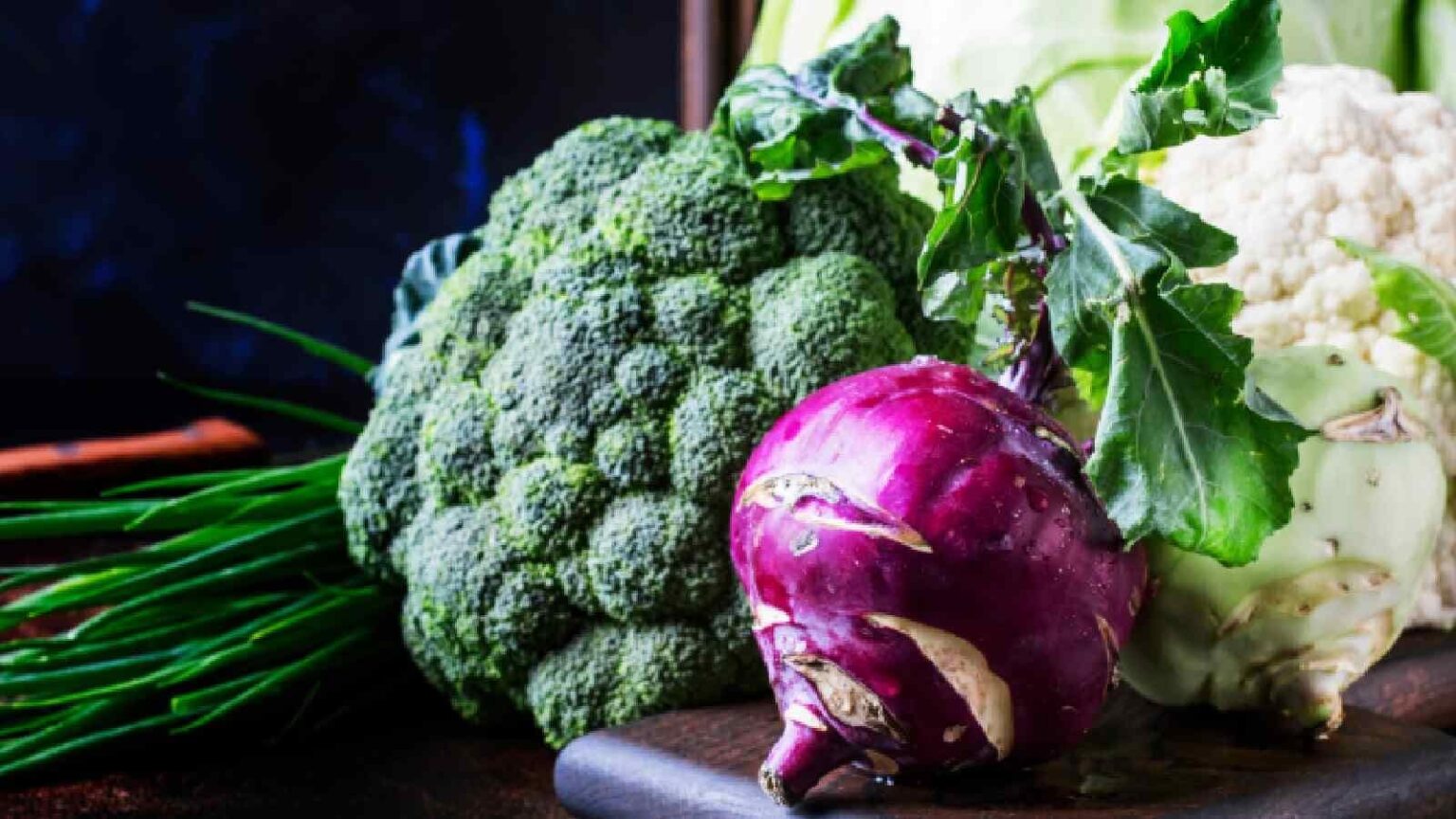 Cruciferous vegetables: Nutritious foods you need to balance hormones